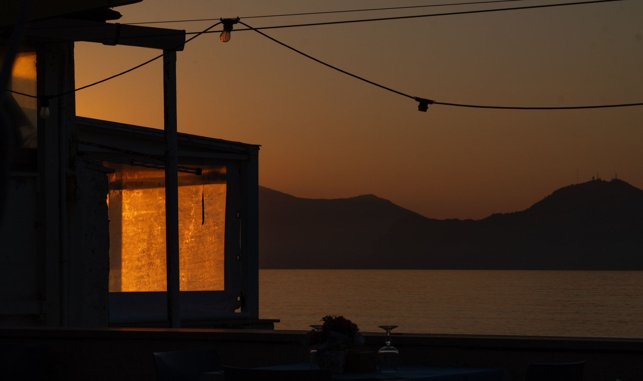 Sunset light around a restaurant scene